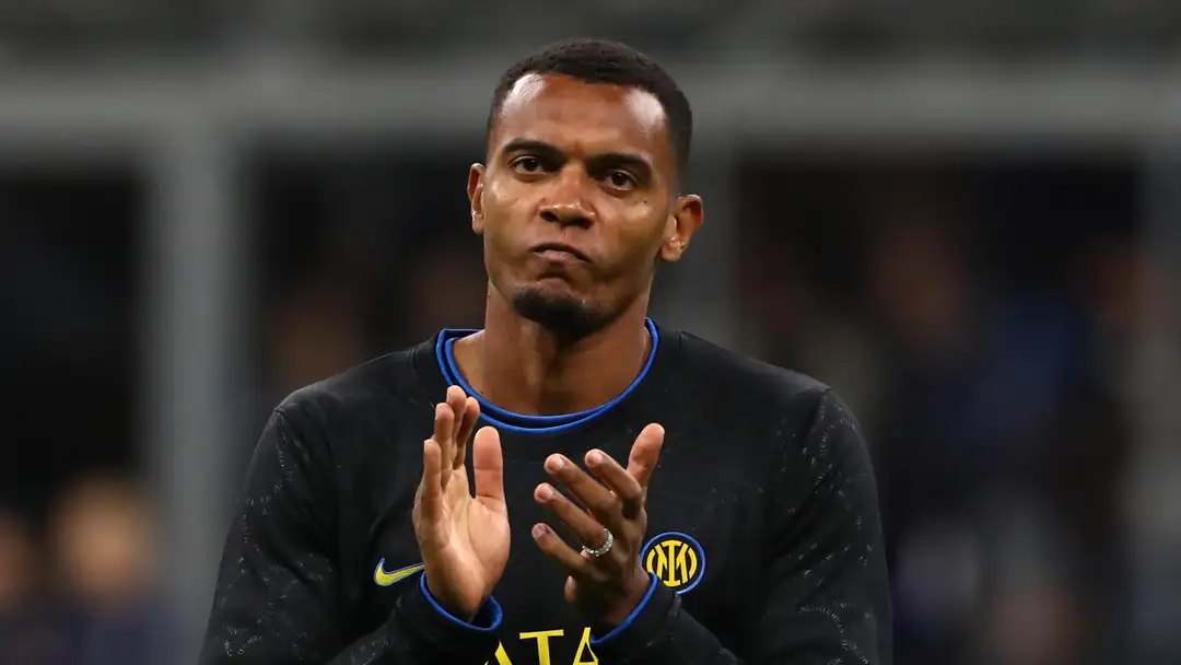 Manuel Akanji beri peringatan kepada Inter jelang derbi Milan saat klubnya mengincar keunggulan besar dalam perburuan Scudetto