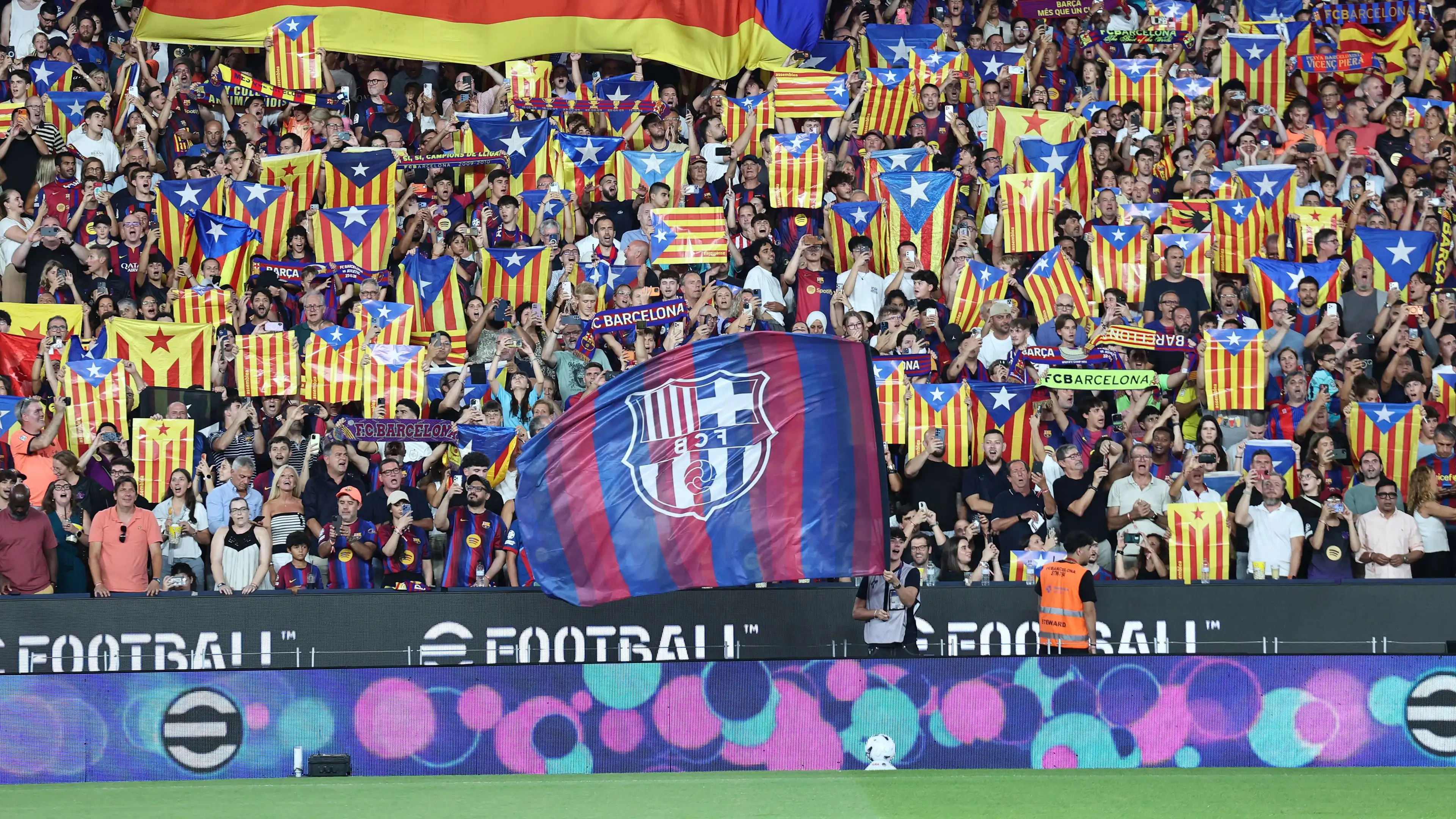 Akibat "status merah", Barcelona merilis pernyataan terkait El Clasico