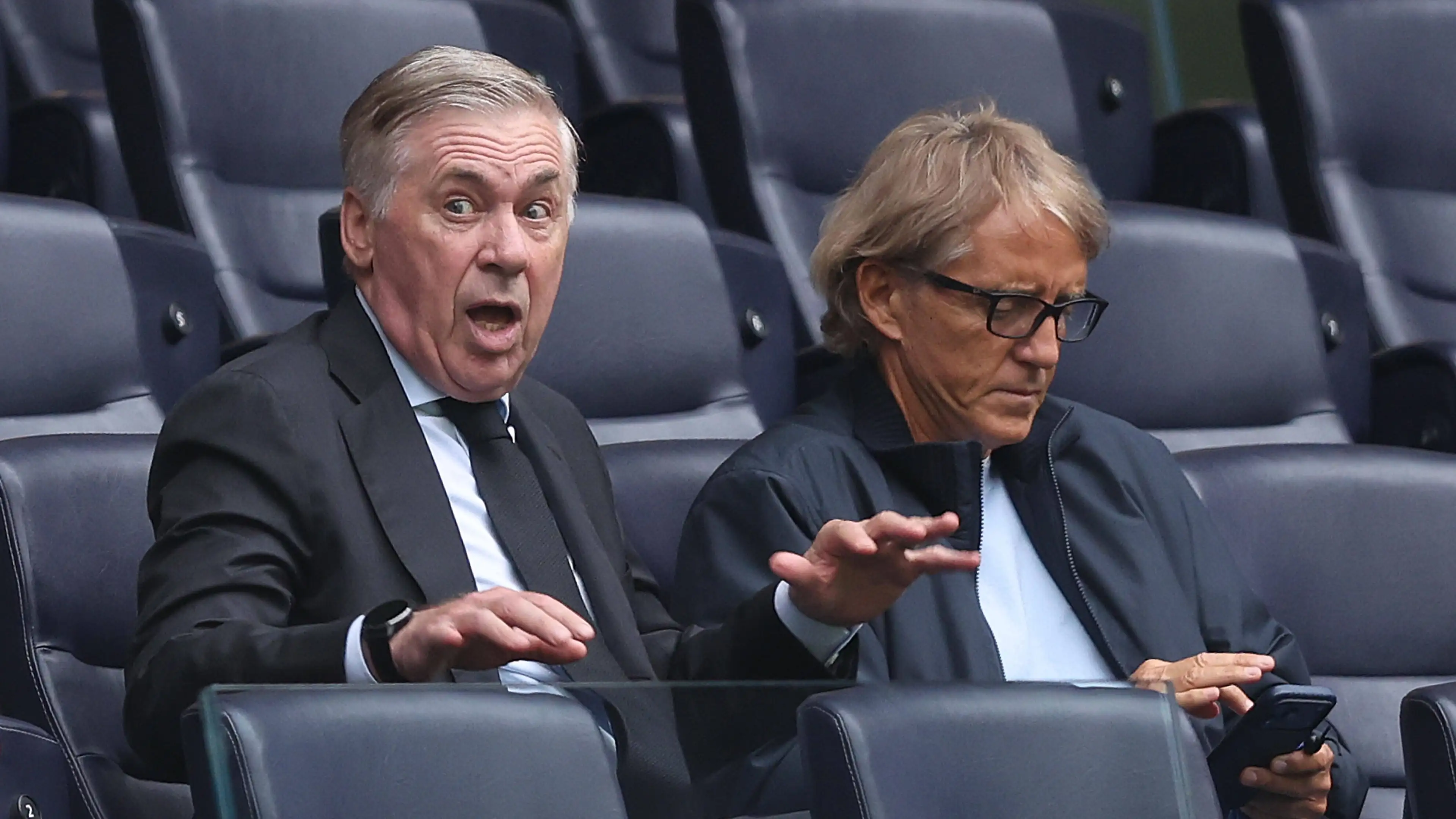 Setelah tikaman Prancis, Ancelotti menerima pukulan telak di Inggris