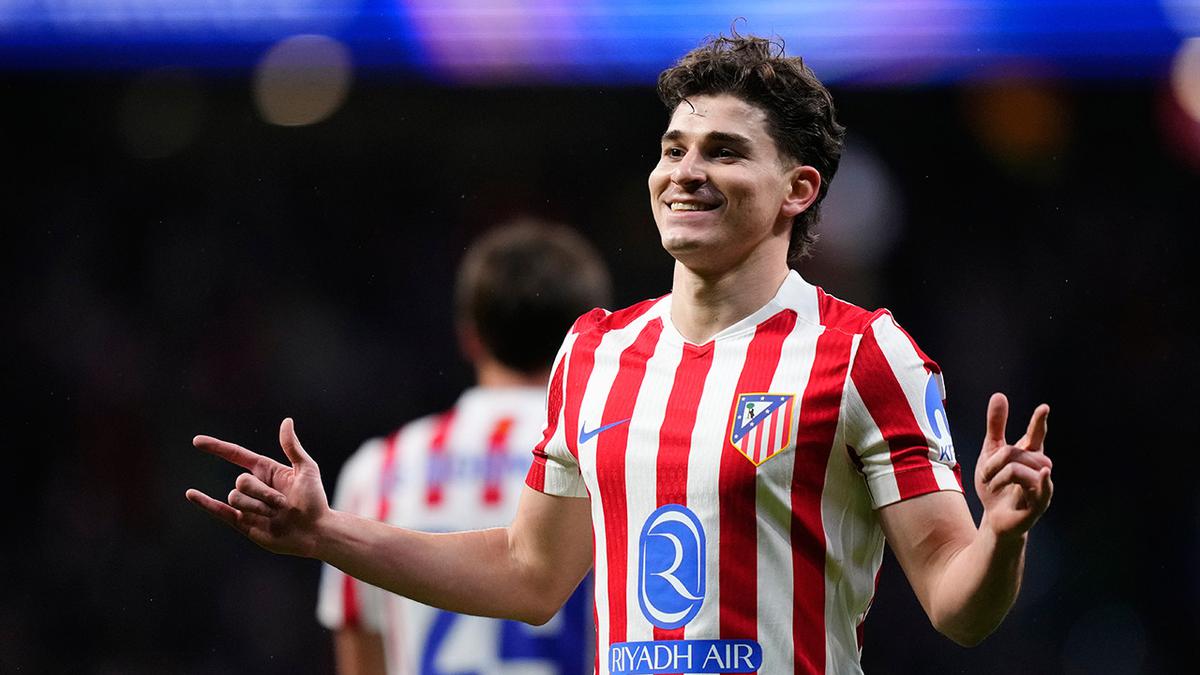 Julian Alvarez Pilih Agen Baru, Arsenal Terancam Gigit Jari